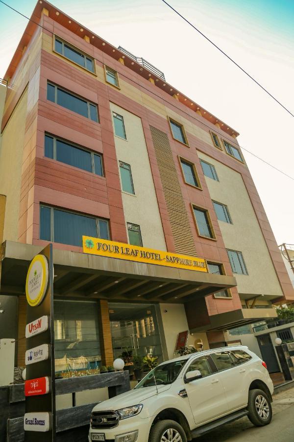 Four Leaf Hotel - Sapphire Blue, فاراناسي المظهر الخارجي الصورة